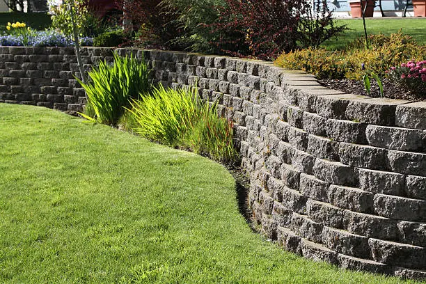 Reliable Brick Paver, Patio, and Retaining Wall Installs and Repairs Brick Paver, Patio, and Retaining Wall Installs and Repairs